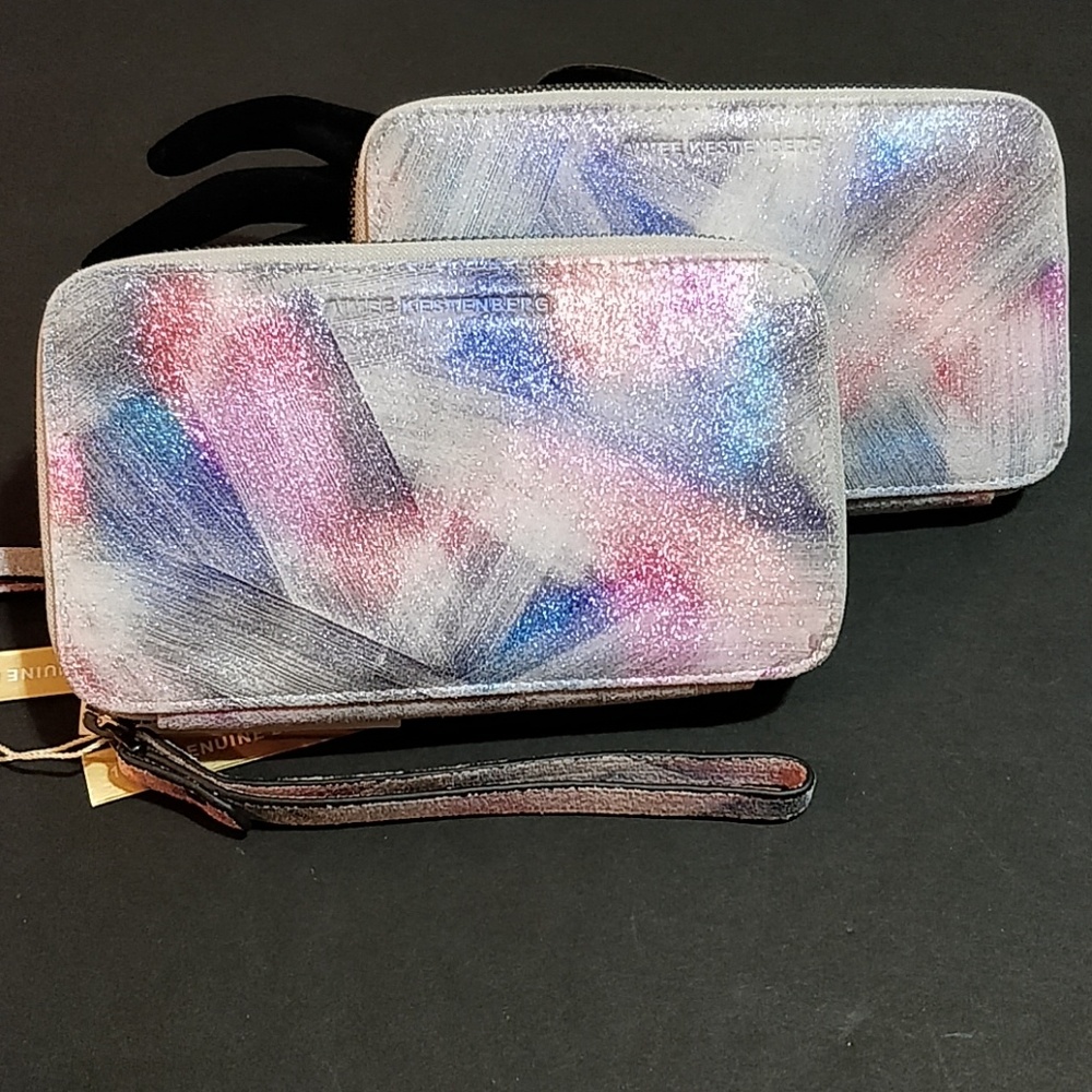 * Aimee Kestenberg
Dhena Leather Phone Wristlet - Picture 7 of 8